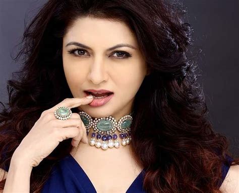 lips care tips  bhagyashree bollywood actress lips care tips