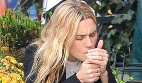 10 celebrities who you won t believe smoke celebrity smokers