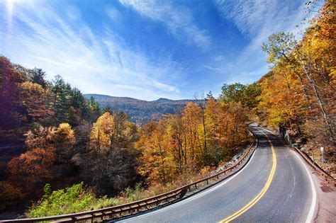 best fall getaways from nyc including fall foliage tours