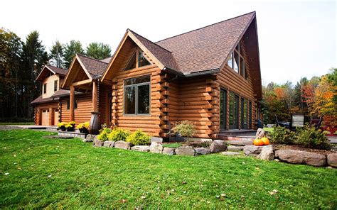 pin  zelda quakenbusch  ideas   house cedar homes log homes house styles