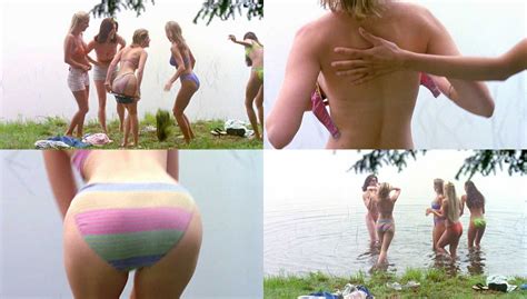 Elizabeth Banks Desnuda En Wet Hot American Summer