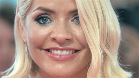 Holly Willoughby Is Back With New Hair And A Mini Dress You Need In