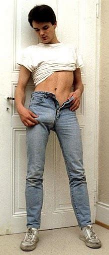 bulge guys bulging jeans bonus