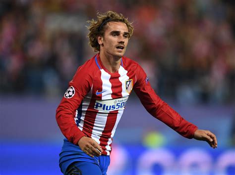 atletico madrid striker antoine griezmann rejects dirty manchester united move ibtimes uk