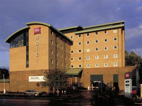 gatwick lgw hotels gatwick airport north  south terminal hotels