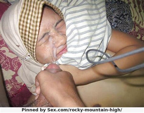 indonesian hijab girl gets blasted with cum on her face arab muslim hot sex