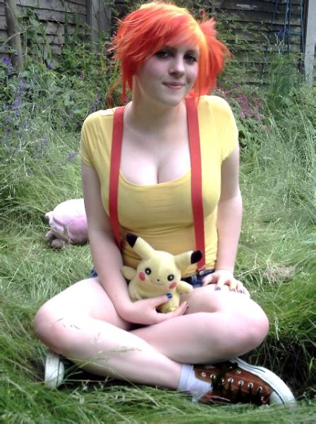 visto en un blog recopilación de cosplay de misty