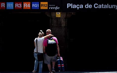 negatief reisadvies voor barcelona waakzaamheid geboden  rest spanje dagblad van het noorden