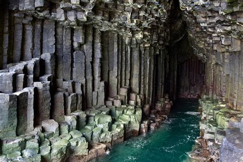 breathtaking   caves   world readers digest