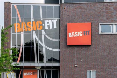 basic fit stock europes largest fitness chain otcmktsbsfff
