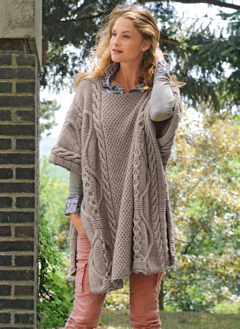 Ponchos And Capes ⋆ Knitting Bee 55 Free Knitting Patterns