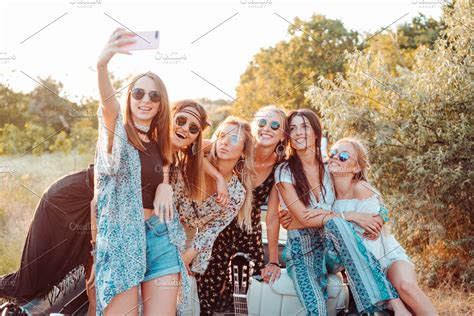 Six Beautiful Girls Make Selfie High Quality People Images ~ Creative