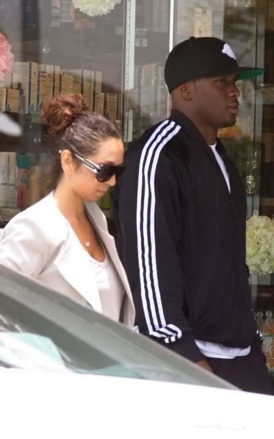 reggie bush spotted with his new girl one big reason why he ll never