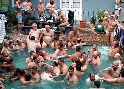 Sex orgies by the pool