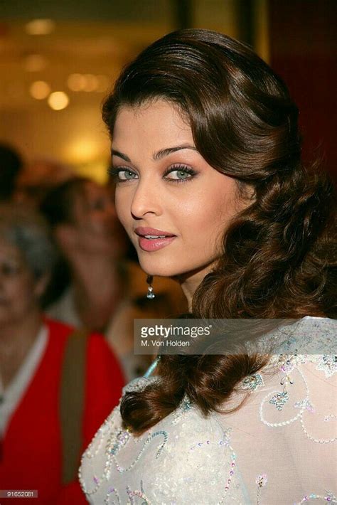 Pin By Rajesh On Aishwarya Beauty Queen Aishwarya Rai