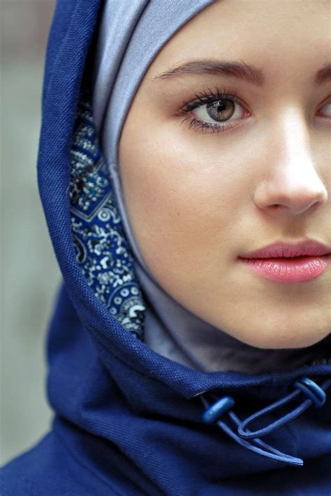 Beautiful Muslim Women In Hijab A Discussion In 2023