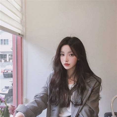 Pin By Ema Renée On • •ulzzang• • Cute Korean Girl Long