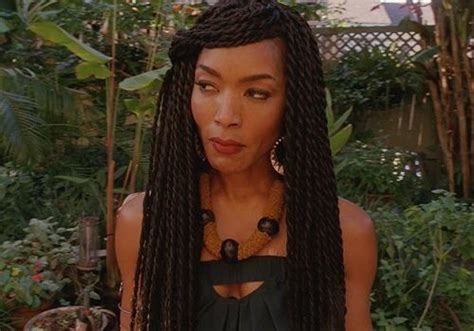 Angela Bassett Might Be My Favorite Person From Coven American Horror