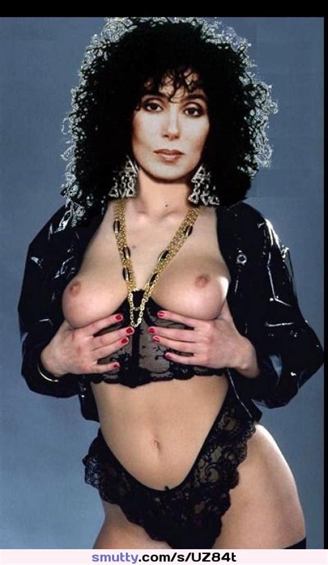 Cher naked! 