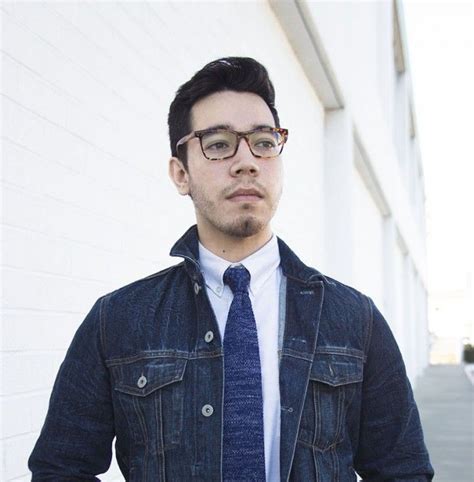 Best Glasses Fashion Styles For Men Vint And York Men