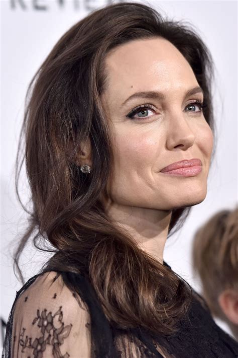 angelina jolie latest  page    celebmafia