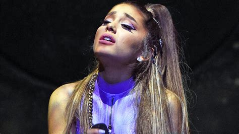 Ariana Grande Speaks Out After Crying Onstage Fox News