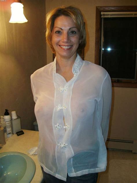 blouse no bra mature
