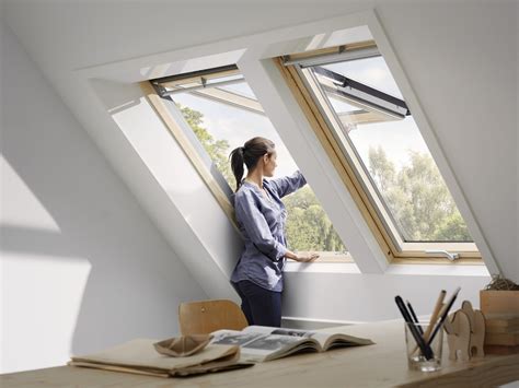 guide  velux window sizes choosing   size   home fenbro