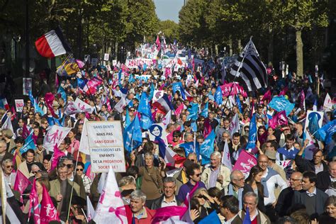 tens of thousands rally in paris to protest same sex