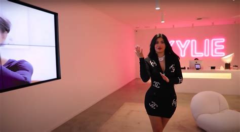 Everyone Is Obsessed With This Hilarious Video Of Yorkshire Kylie
