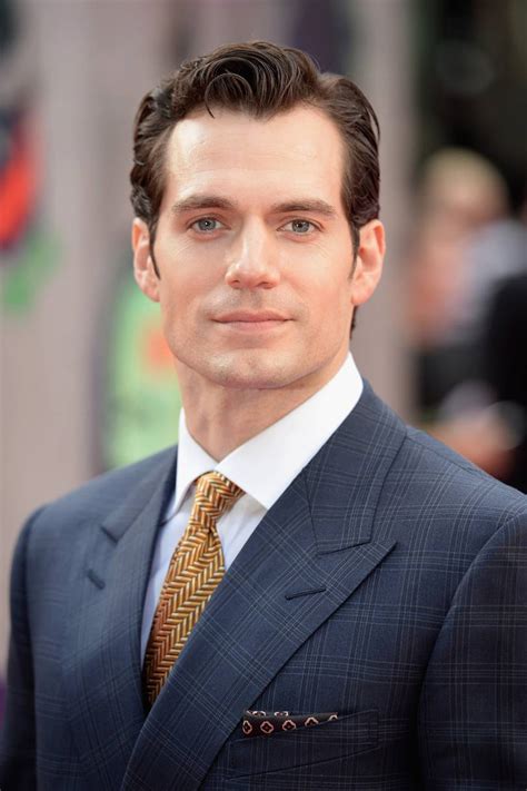 Henry Cavill S Moustache Removed With Cgi In Justice League Glamour Uk