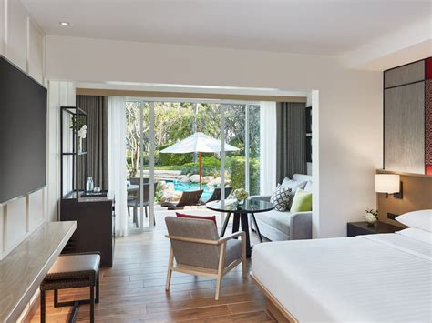 luxury beachfront 5 star resort hyatt regency hua hin