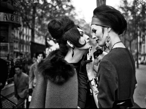 25 Charming Photos Of Parisian Transsexuals In The 1950s