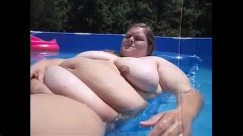 husband record wife naked playing with her pussy in pool xvideos