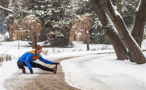 warm up when it s cold out why stretching is important performance