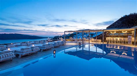 greece resorts   chase  blues  conde nast traveller india