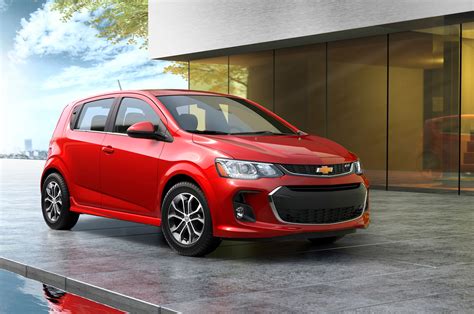 refreshed  chevrolet sonic debuts    york auto show