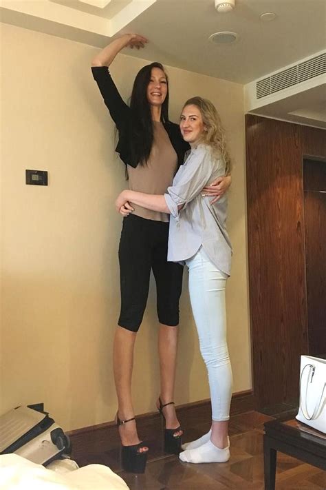 When 203cm Yulia Is Shorty By Zaratustraelsabio On Deviantart Tall