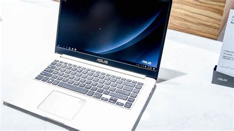 hafif ve ucuz asus vivobook  tanitildi