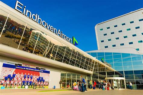 travelers stuck  eindhoven airport due  sick air traffic controller dutchreview