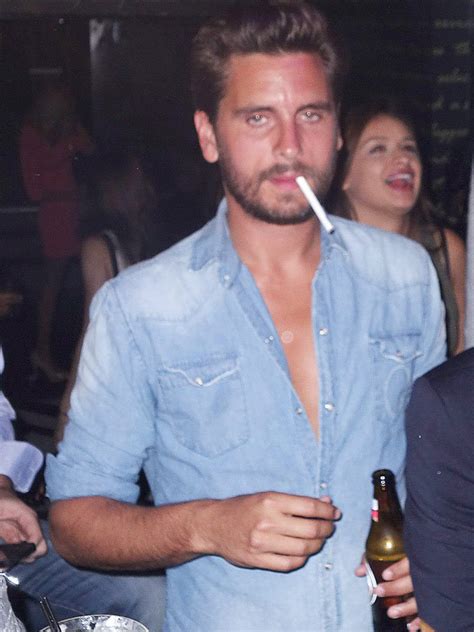 scott disick partying on fourth of july after kourtney