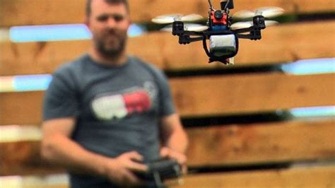 flying  drone   licence    fined    rcanada