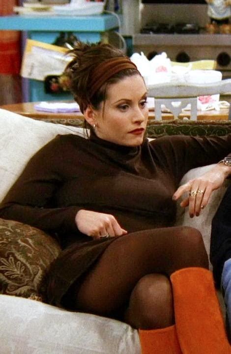 monica was the best dressed character on ‘friends elle