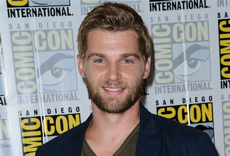 Mike Vogel To Star In ‘sex Life With Sarah Shahi On Netflix Tvline