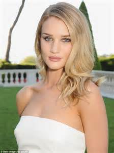 rosie huntington whiteley leads the glamour as the stars dazzle in