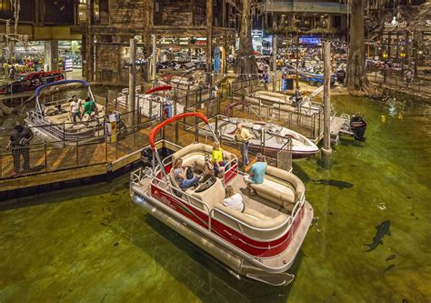 Bass Pro Shops Memphis Pyramid Bassmaster