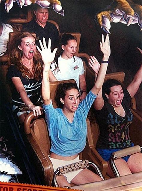 20 Of The Funniest Roller Coaster Pictures Ever Taken