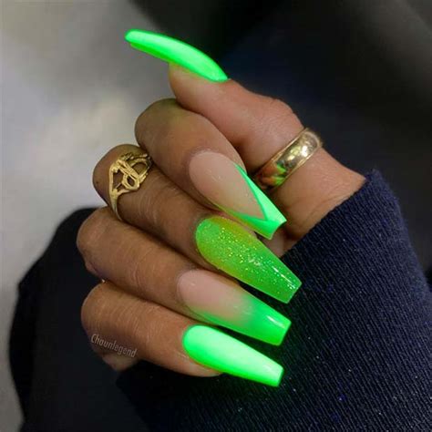 neon green nails  inspire  summer manicure page