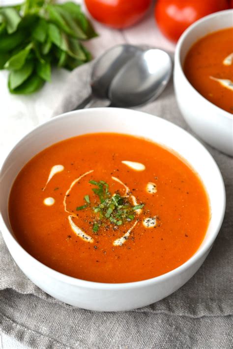 creamy   tomato soup  vegan   bite