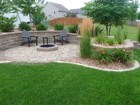 beautiful lawns  pinterest privacy landscaping landscaping  hampton style
